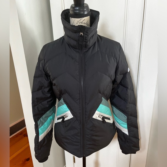 Obermeyer Dusty Down Ski Jacket. Women's Size: Small. - Picture 2 of 16